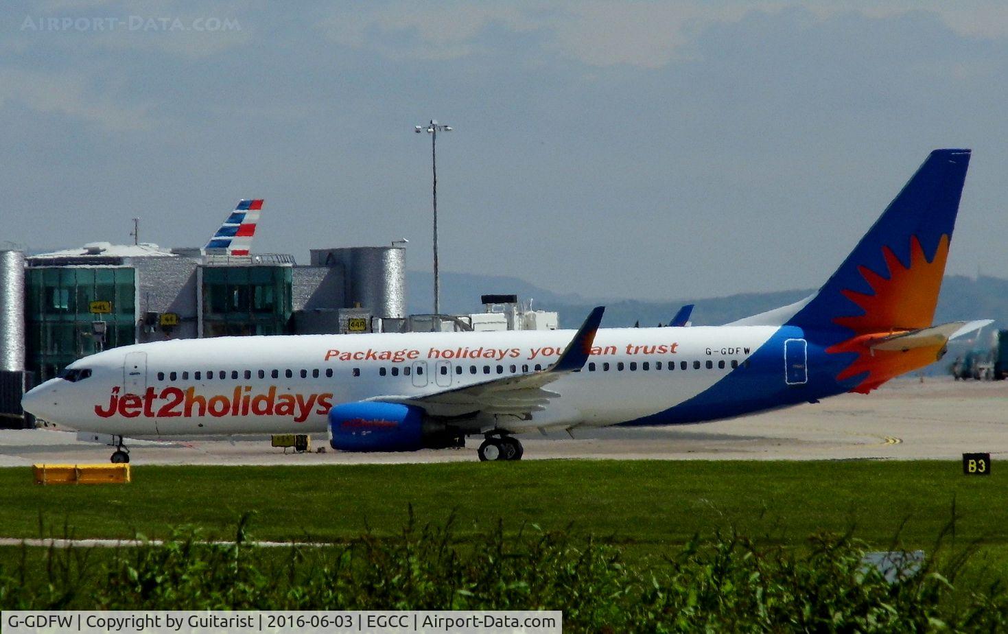 G-GDFW, 2000 Boeing 737-8K5 C/N 27986, At Manchester