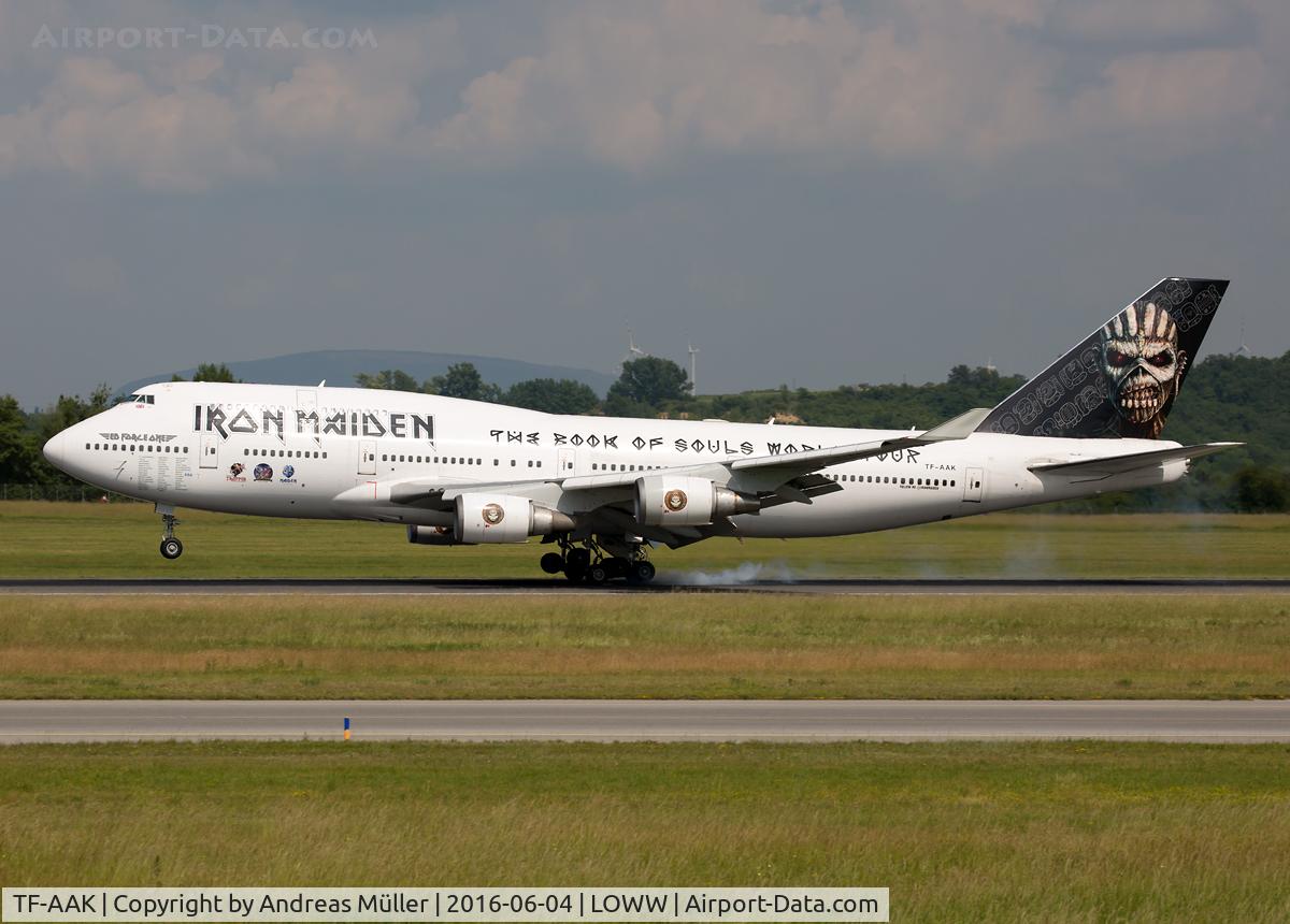 TF-AAK, 2003 Boeing 747-428 C/N 32868, Ed Force One