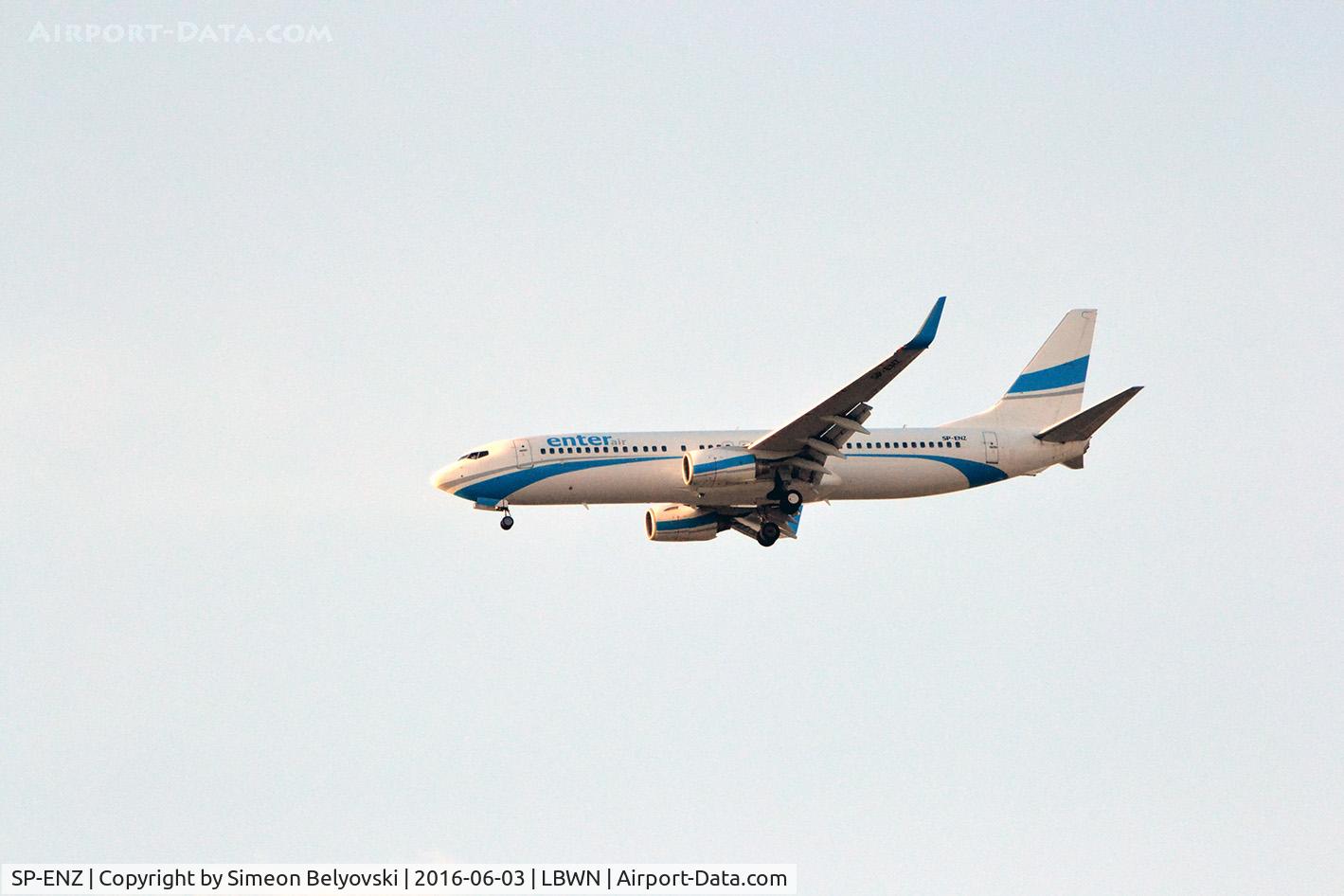 SP-ENZ, 1998 Boeing 737-85F C/N 28823, Landing at Varna Airport (LBWN)