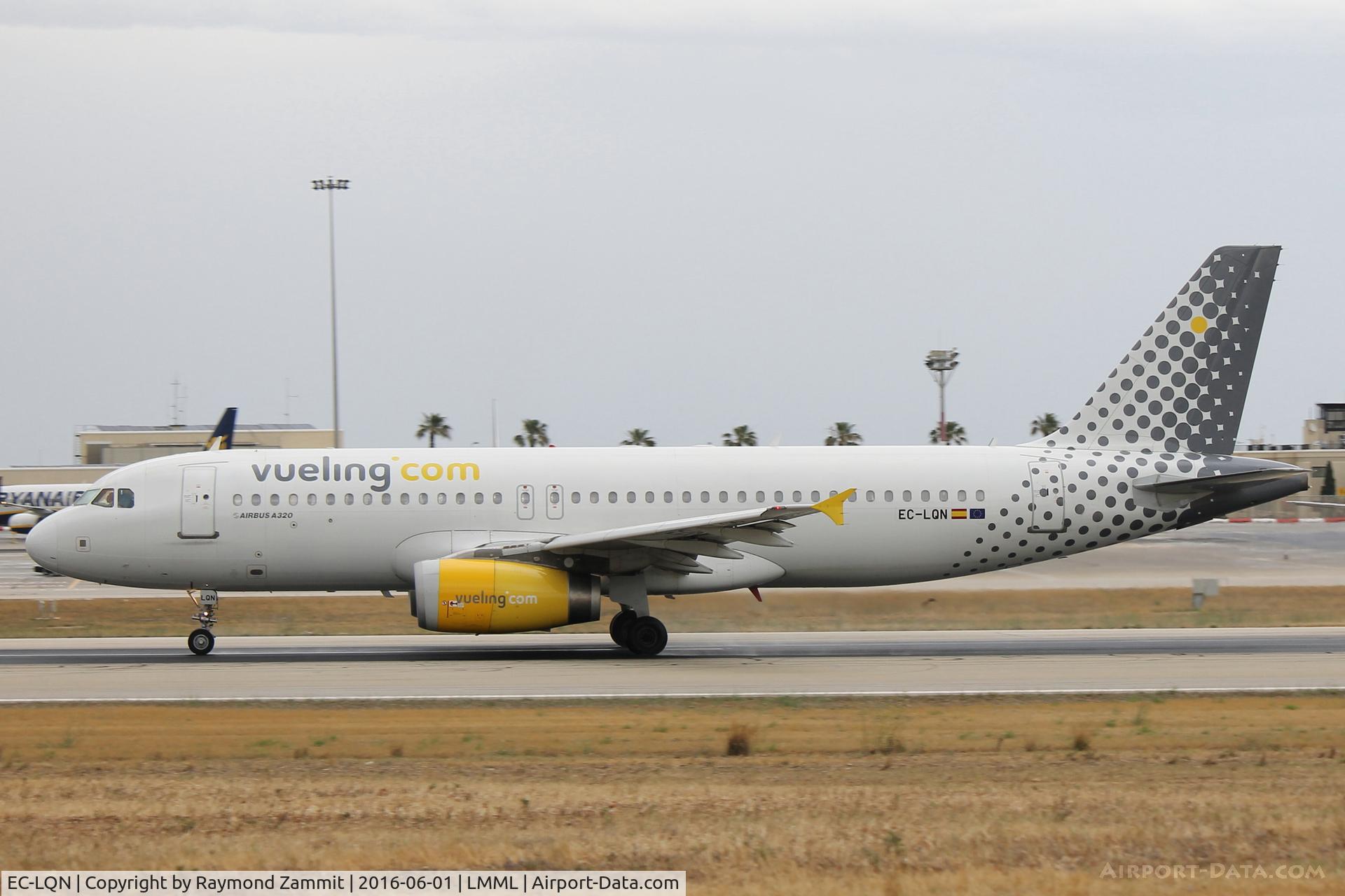 EC-LQN, 2004 Airbus A320-232 C/N 2168, A320 EC-LQN Vueling