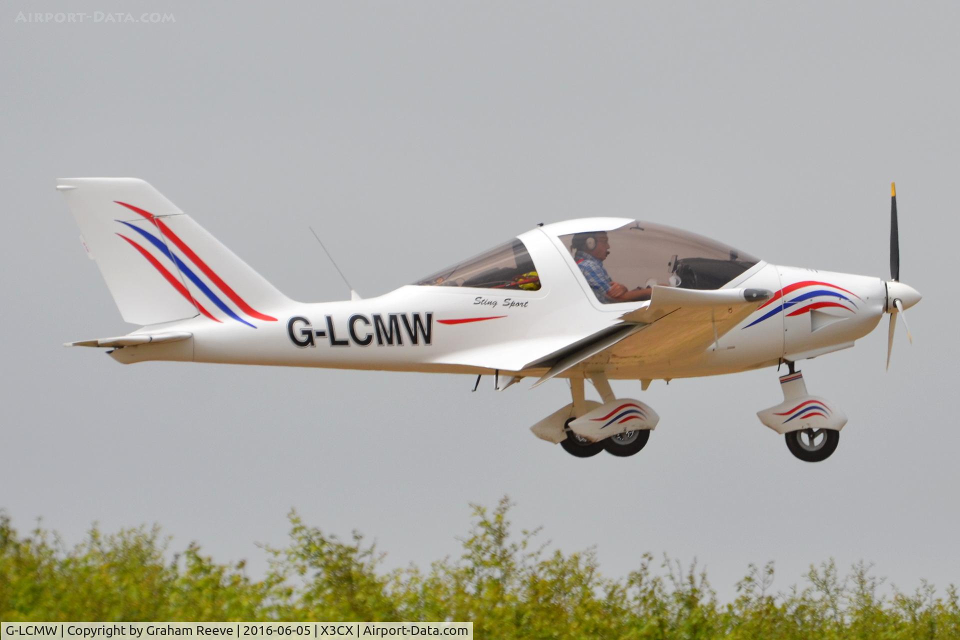 G-LCMW, 2010 TL Ultralight TL-2000UK Sting Carbon C/N LAA 347-14787, Landing at Northrepps.