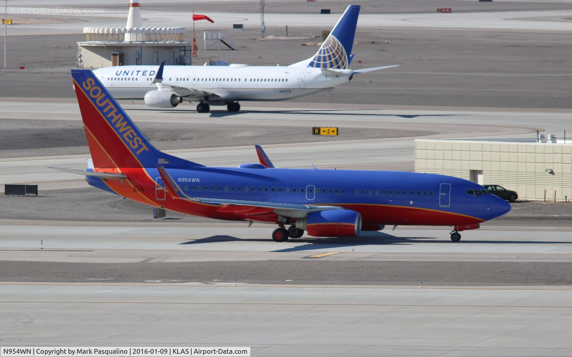 N954WN, 2010 Boeing 737-7H4 C/N 36669, Boeing 737-700