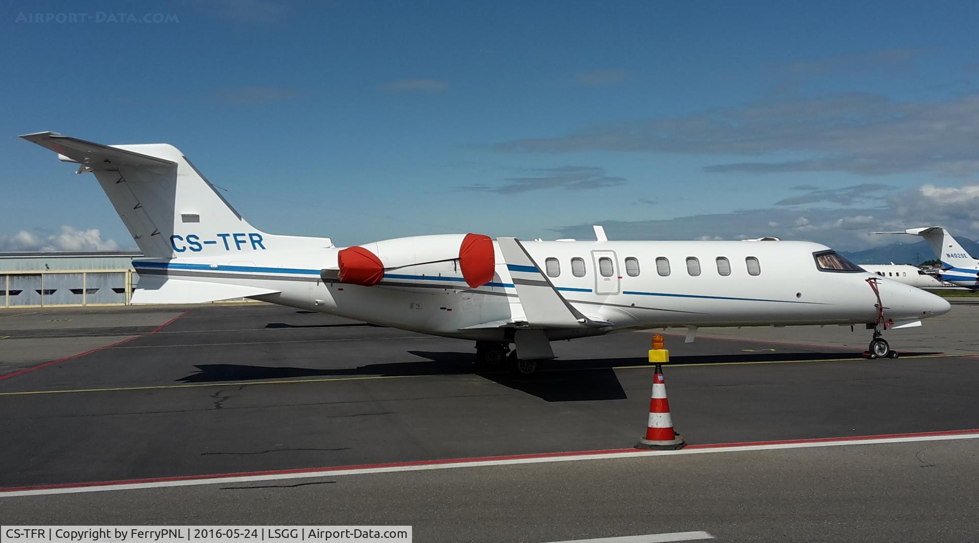 CS-TFR, 2008 Learjet 45 C/N 45-375, Omni Avia Learjet 45