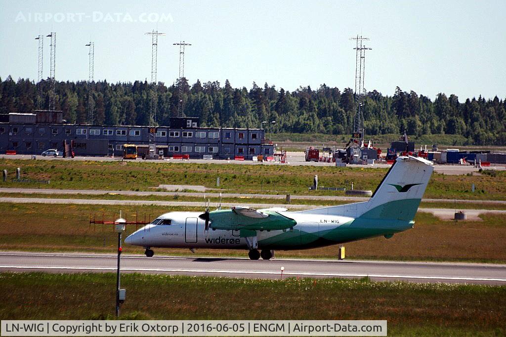 LN-WIG, 1994 De Havilland Canada DHC-8-103B Dash 8 C/N 382, LN-WIG in OSL