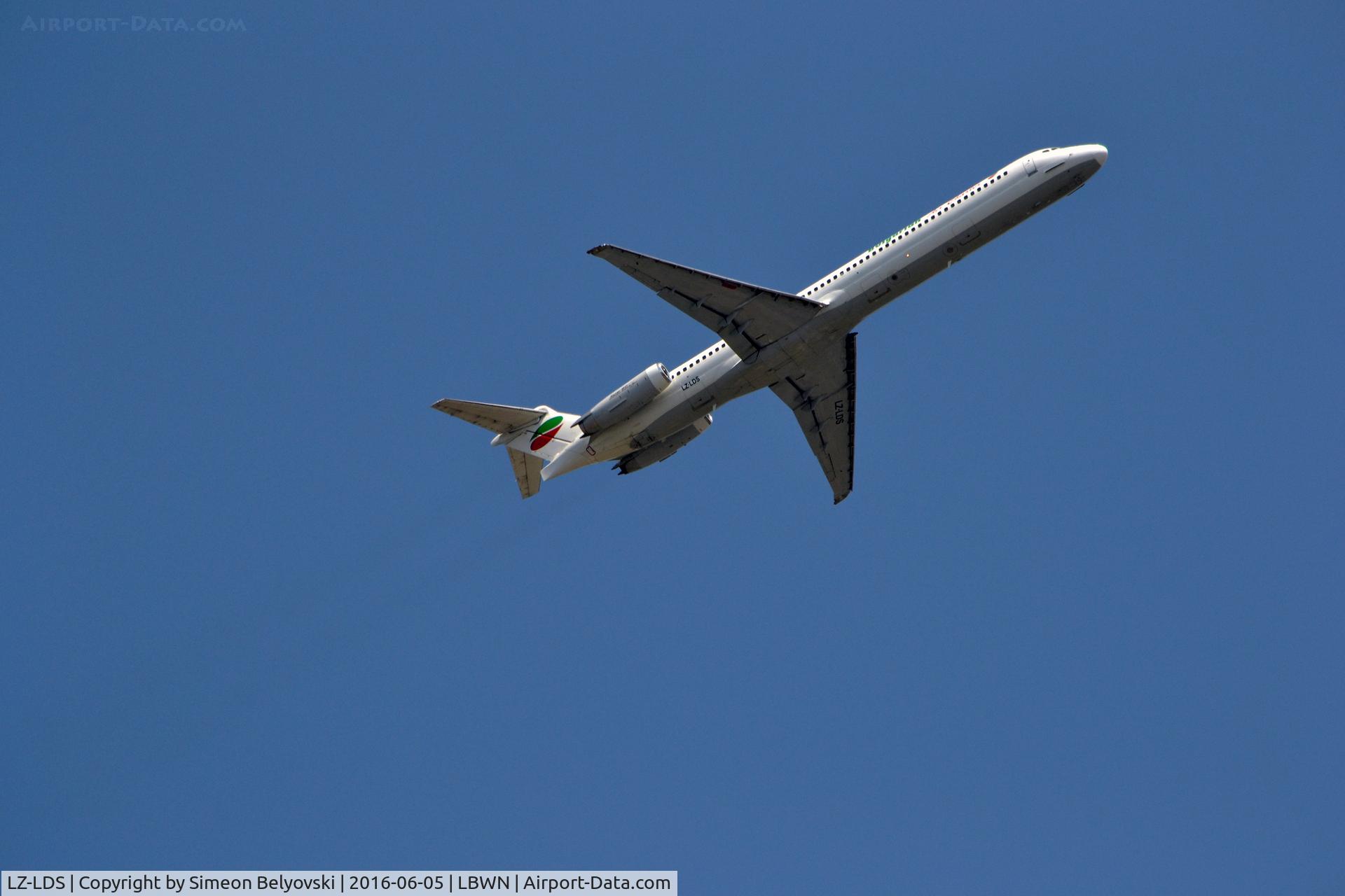 LZ-LDS, 1993 McDonnell Douglas MD-82 (DC-9-82) C/N 53218, Flight BUC7567 Taking off Varna to Tel Aviv