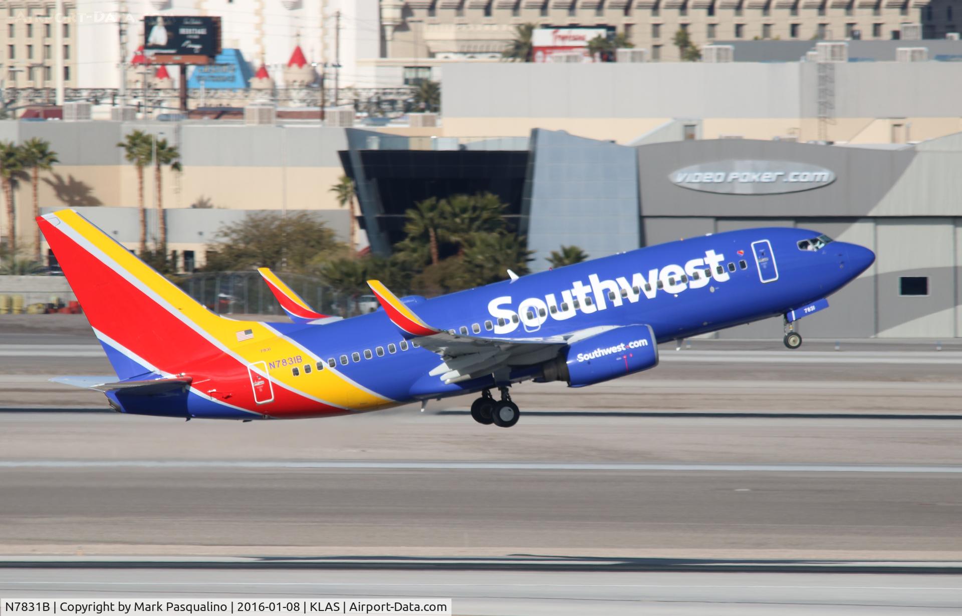 N7831B, 2003 Boeing 737-7CT C/N 32752, Boeing 737-700