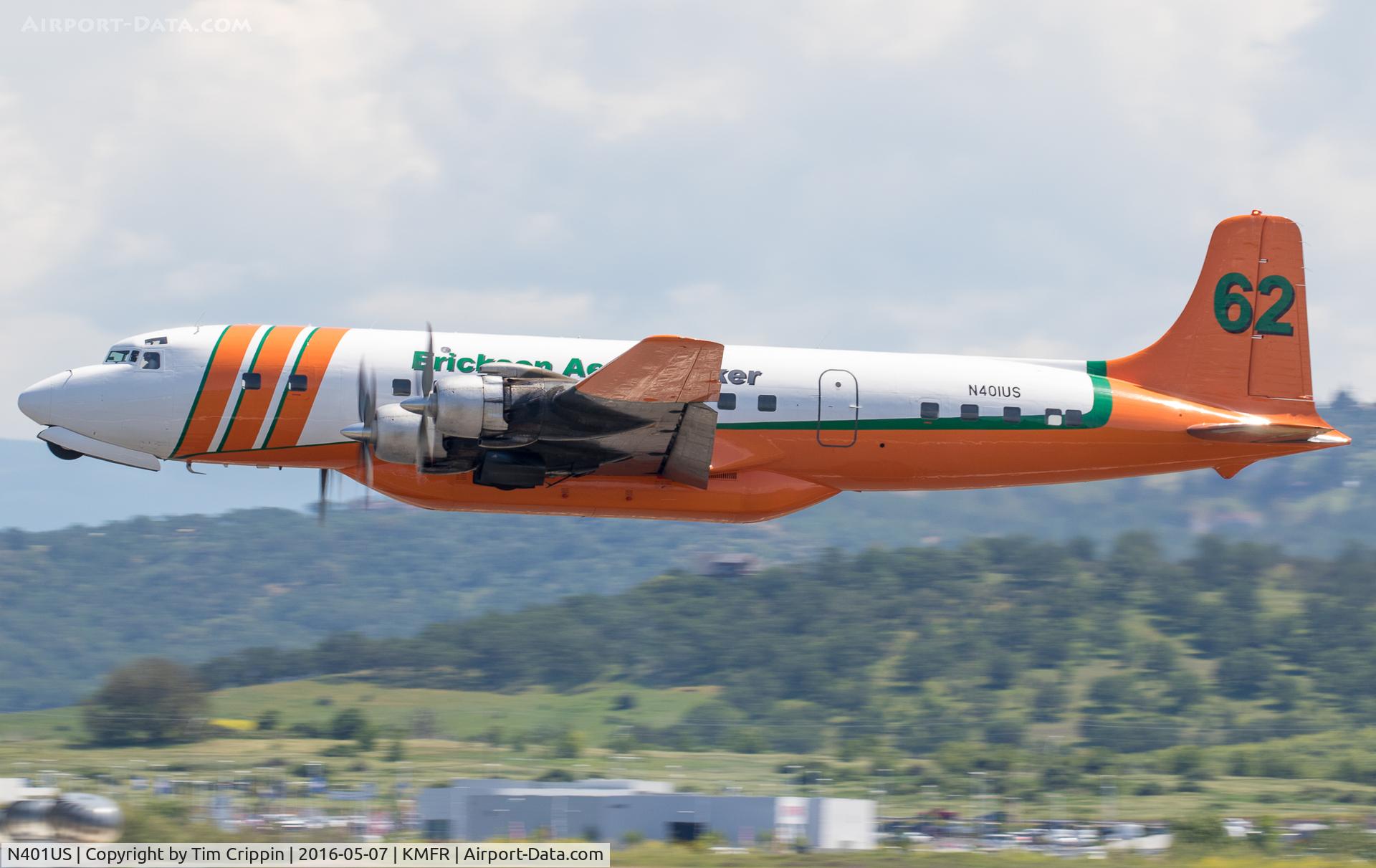 N401US, 1957 Douglas DC-7 C/N 45145, Departing on a training flight.