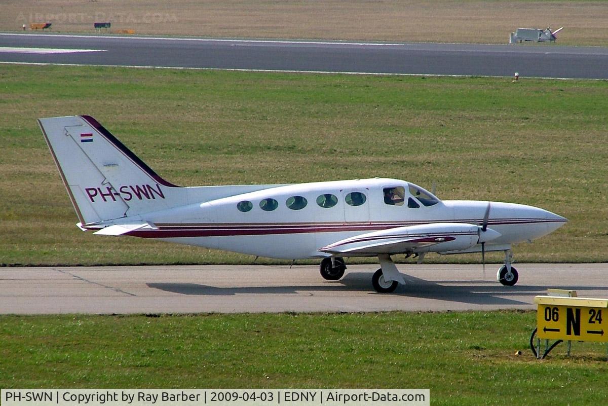 PH-SWN, 1979 Cessna 414A Chancellor C/N 414A0420, Cessna 414A Chancellor [414A-0420] Friedrichshafen~D 03/04/2009
