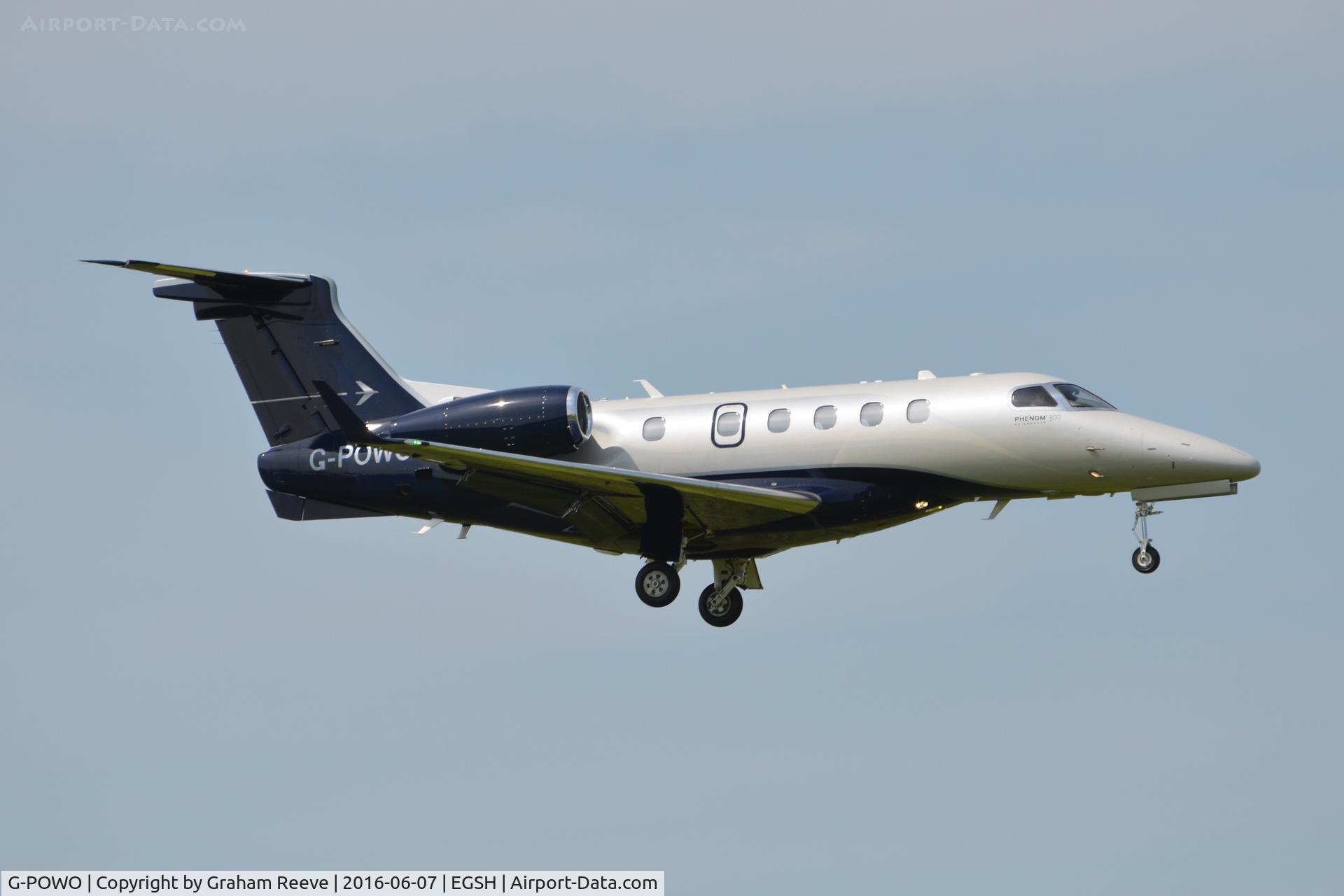 G-POWO, 2015 Embraer EMB-505 Phenom 300 C/N 50500266, Landing at Norwich.