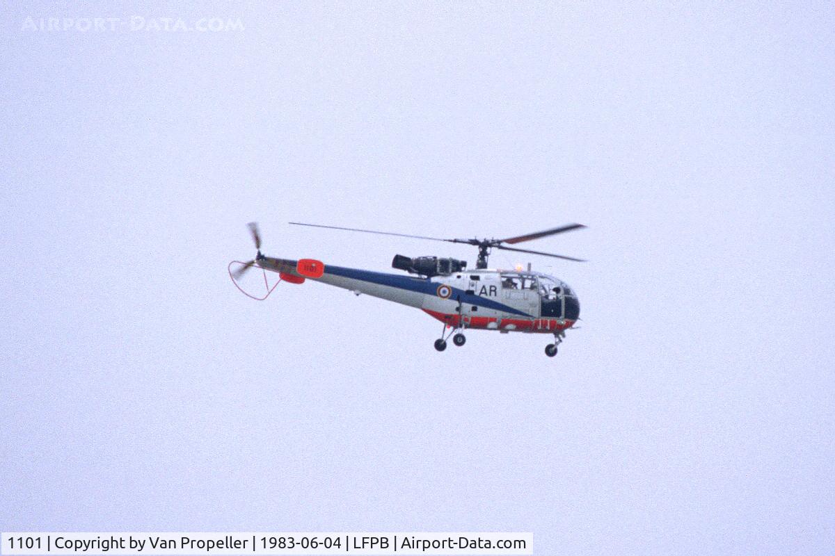 1101, Aerospatiale SE-3160 Alouette III C/N 1101, Alouette III helicopter of the Aviation Légère de l' Armée de Terre (ALAT) at le Bourget 1983