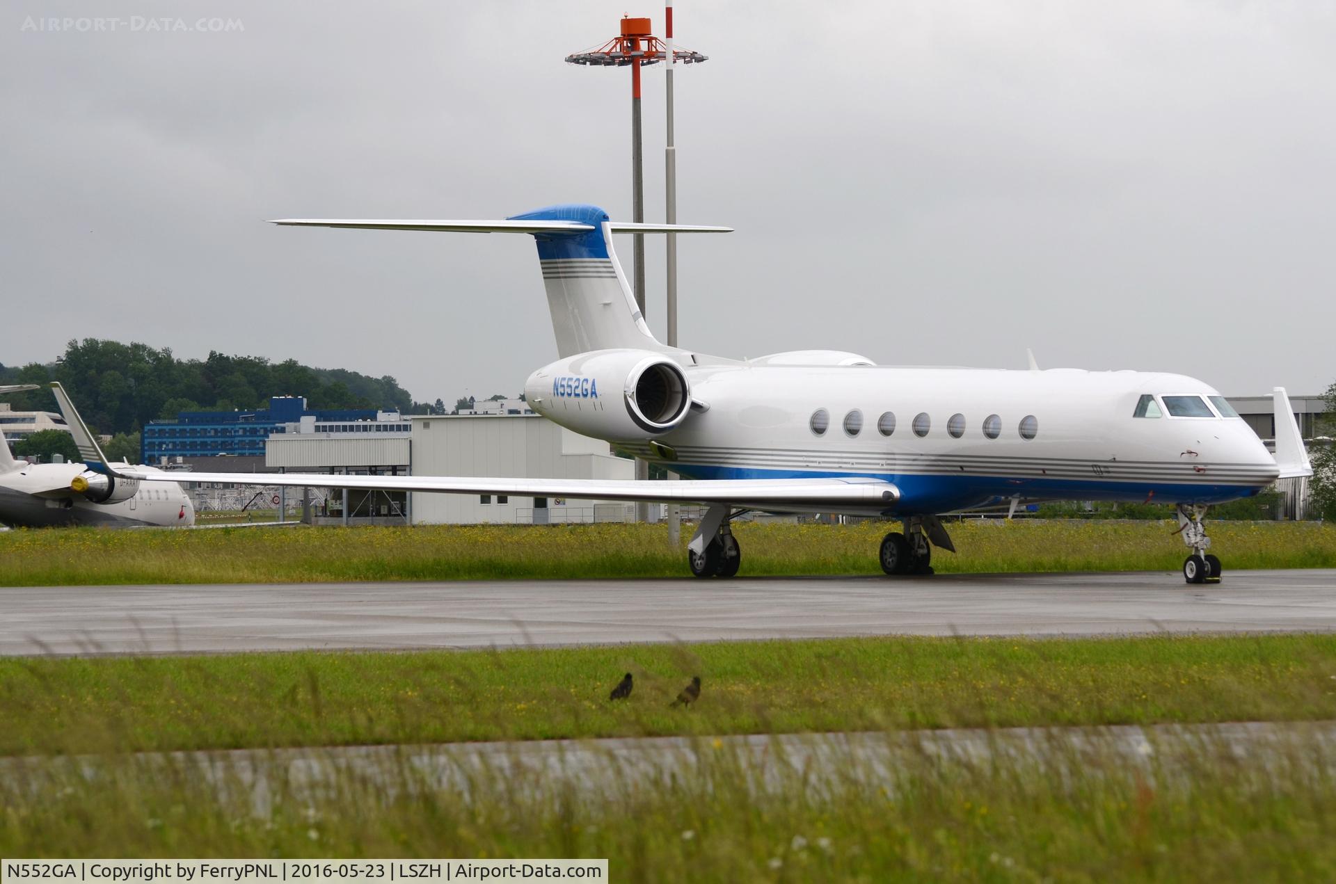 N552GA, 2010 Gulfstream Aerospace GV-SP (G550) C/N 5288, Amgen G5 in ZRH