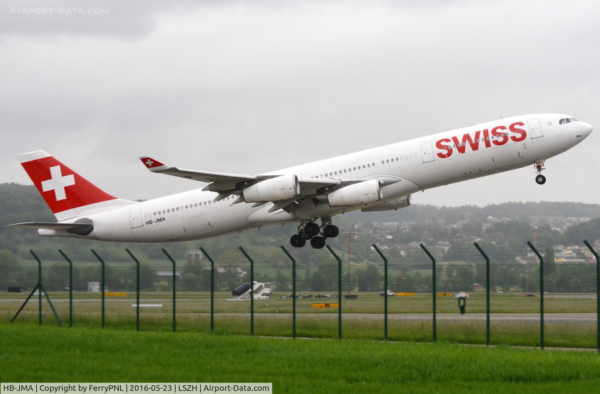 HB-JMA, 2003 Airbus A340-313 C/N 538, Swiss A343 departing its base ZRH.