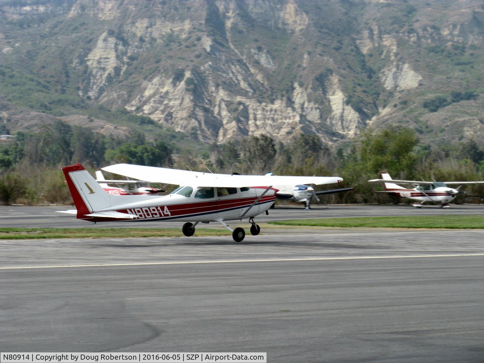 N80914, 1976 Cessna 172M C/N 17266799, 1976 Cessna 172M SKYHAWK, Lycominng O-320-E2D 150 Hp, takeoff Rwy 22