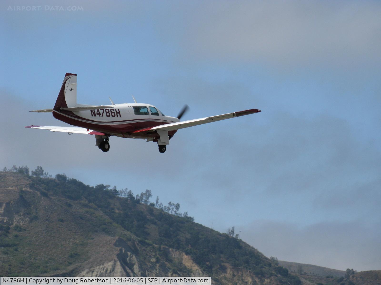 N4786H, 1979 Mooney M20J 201 C/N 24-0876, 1979 Mooney M20J 201, Lycoming IO-360 A&C 200 Hp, takeoff climb Rwy 22