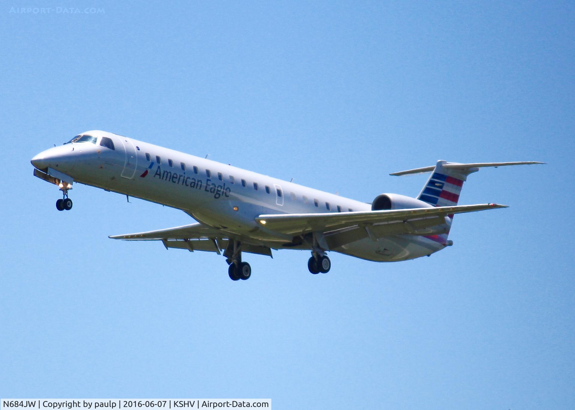 N684JW, 2004 Embraer ERJ-145LR (EMB-145LR) C/N 14500835, At Shreveport Regional.