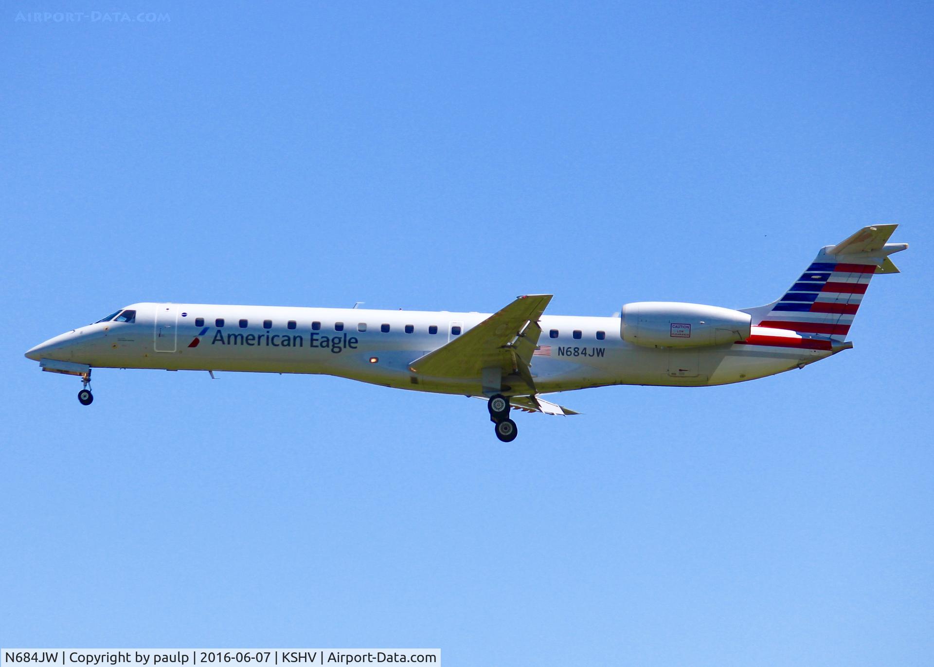 N684JW, 2004 Embraer ERJ-145LR (EMB-145LR) C/N 14500835, At Shreveport Regional.