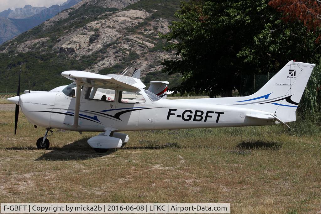 F-GBFT, Reims F172N Skyhawk C/N 1659, Parked