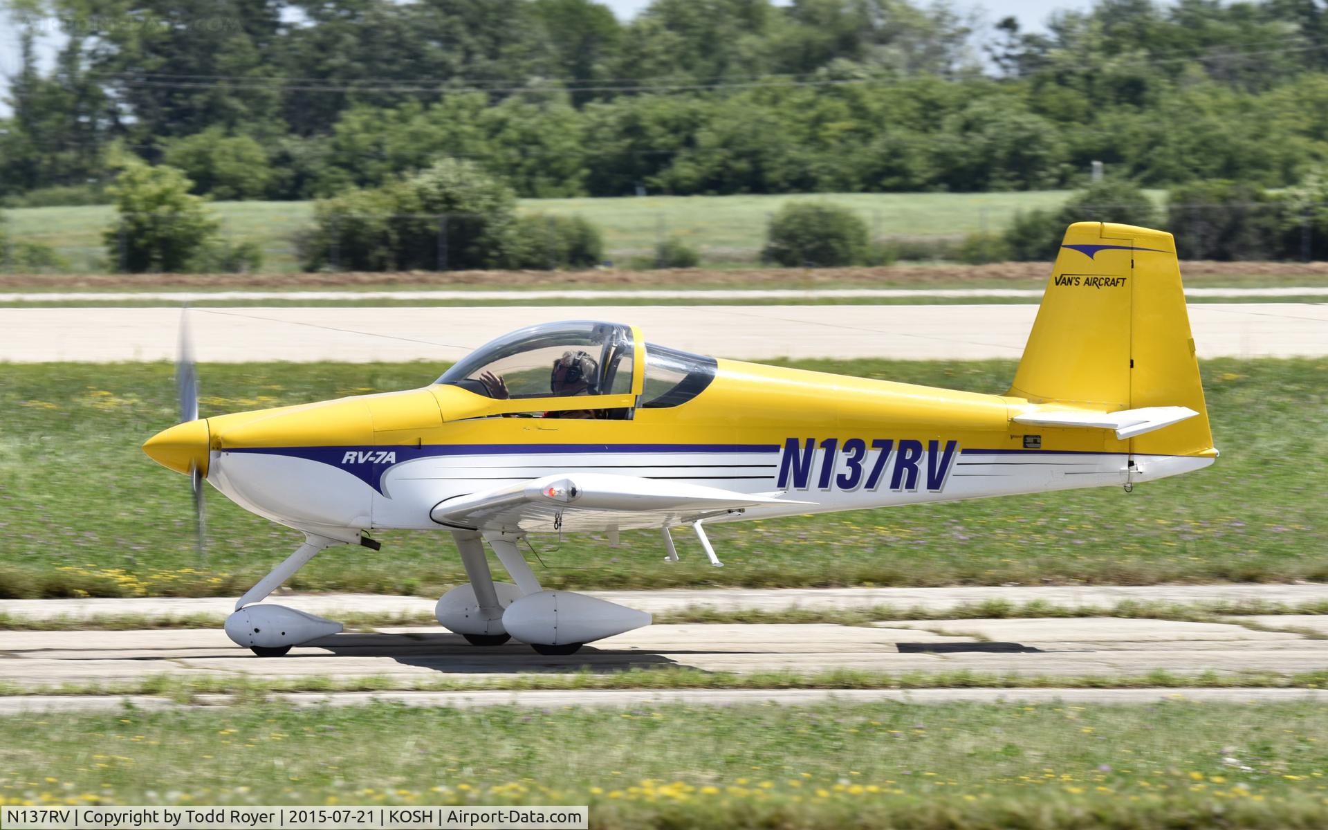 N137RV, 2001 Vans RV-7 C/N 1, Airventure 2015