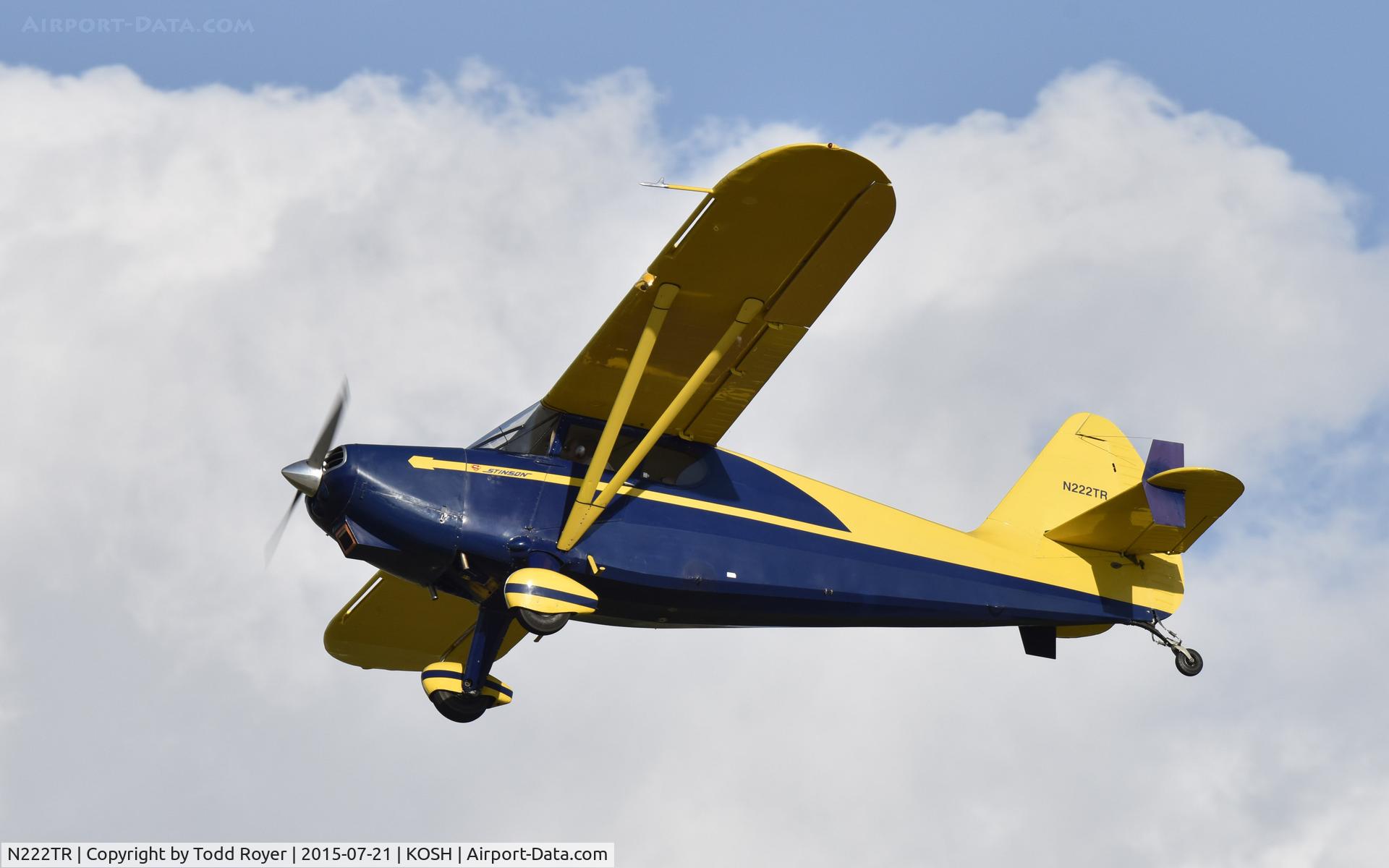 N222TR, 1946 Stinson 108 Voyager C/N 108-322, Airventure 2015