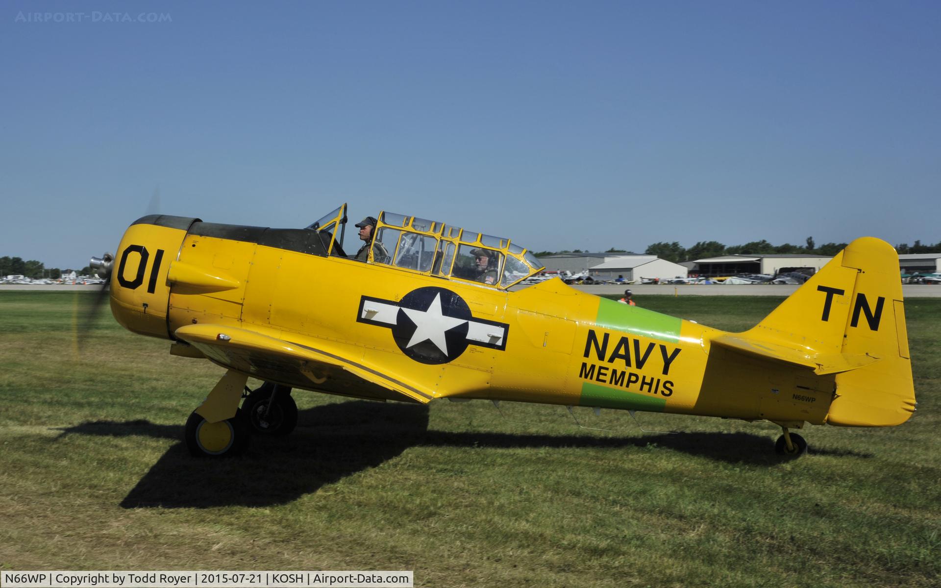 N66WP, 1951 North American T-6G Texan C/N 182-792, Airventure 2015