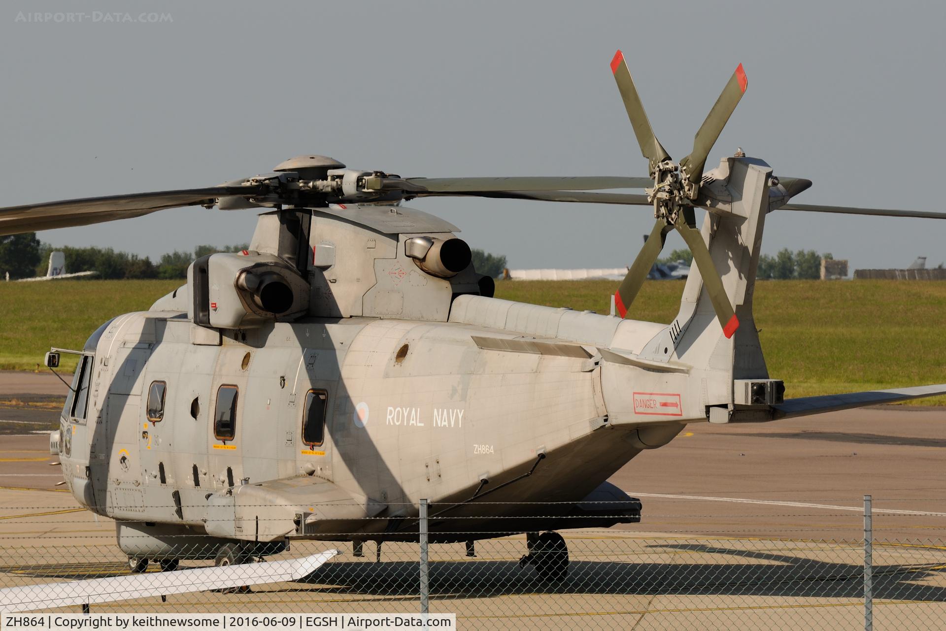 ZH864, AgustaWestland EH-101 Merlin HM.2 C/N 50179/RN44/MCSP14, Very Nice Visitor, sorry about the fence !
