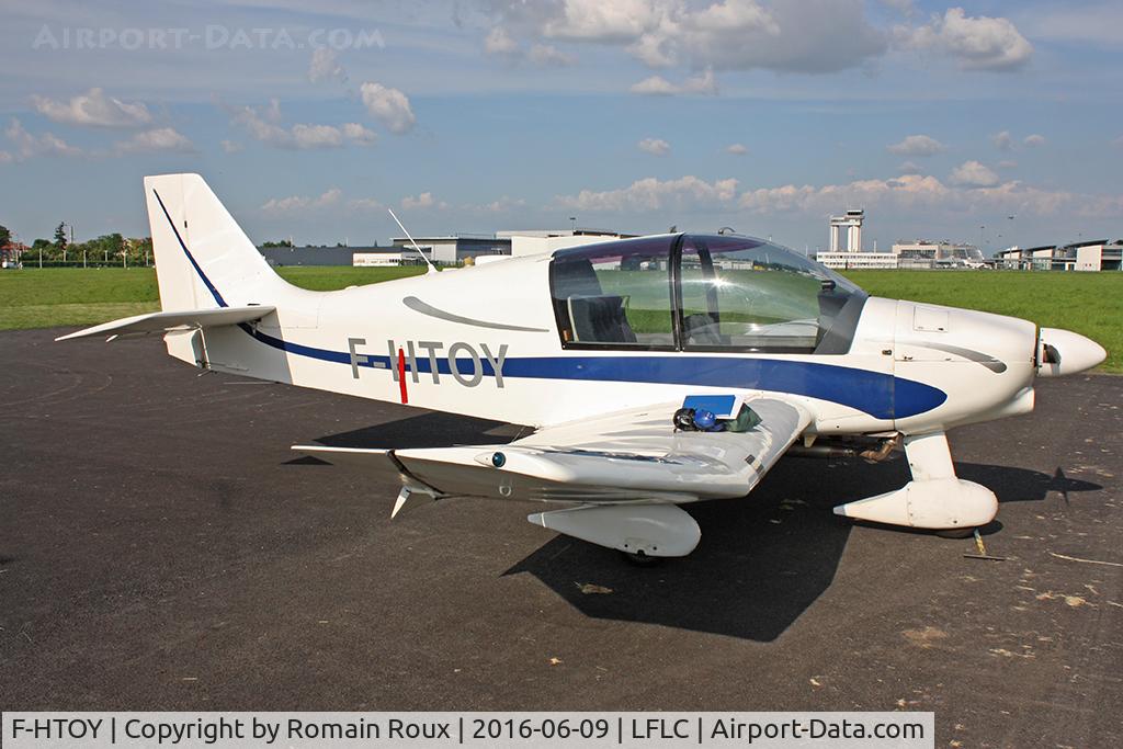 F-HTOY, Robin DR-400-120 Petit Prince C/N 1042, Parked after my flight to Vichy