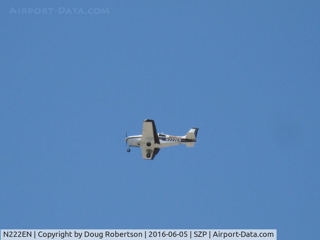 N222EN, 1977 Beech F33A Bonanza C/N CE-744, 1977 Beech F33A BONANZA, Continental IO-520 285 Hp, in SZP left hand pattern 850' msl downwind for landing  Rwy 22 