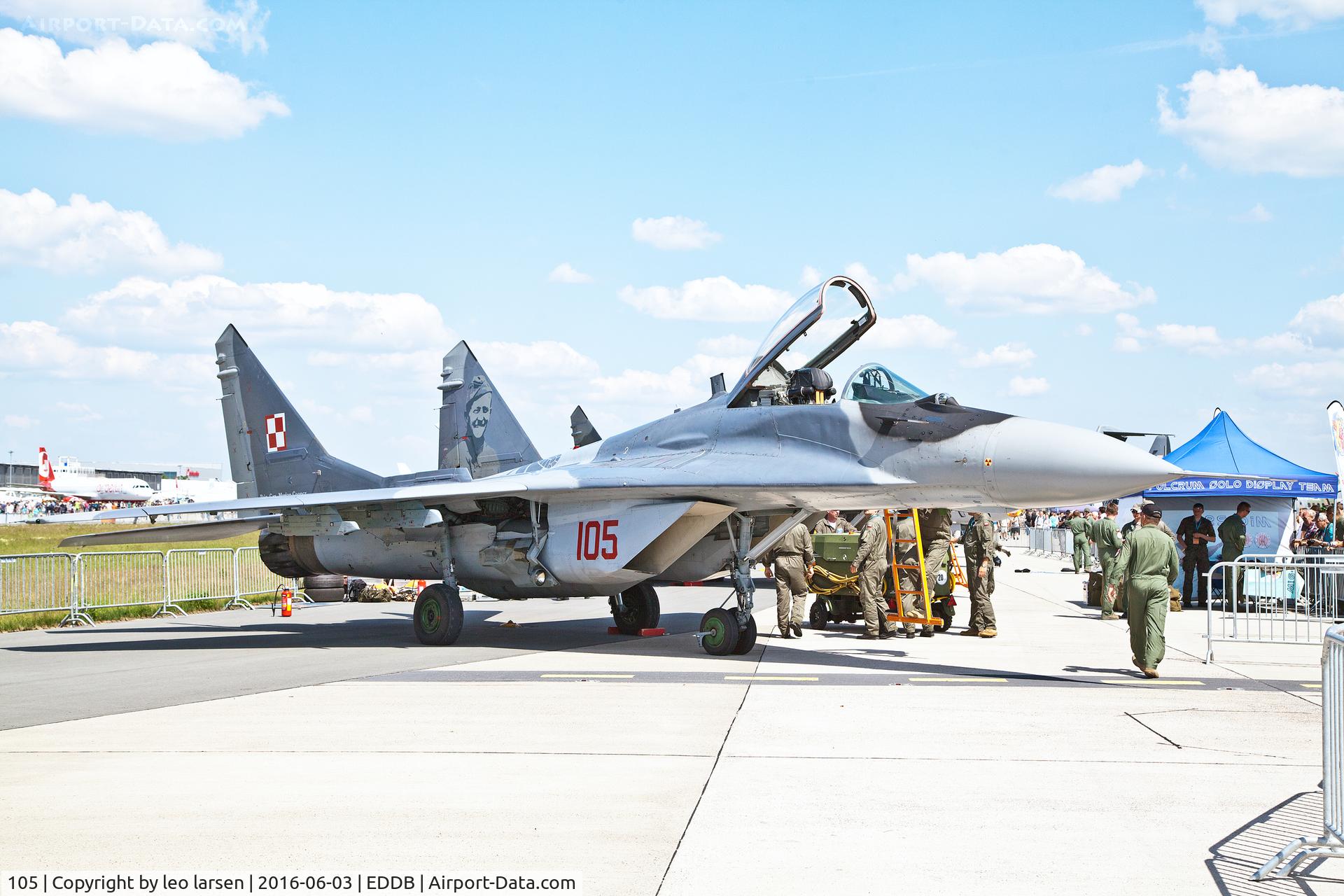 105, Mikoyan-Gurevich MiG-29A C/N 2960535105, Berlin Air Show 3.6.16