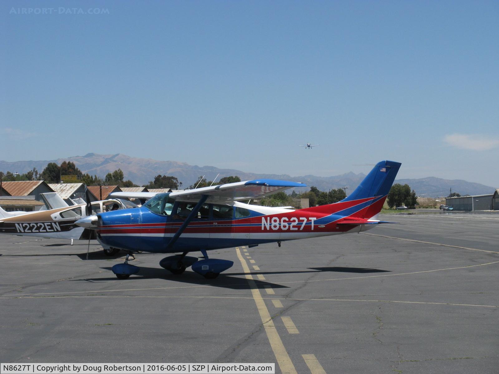 N8627T, 1960 Cessna 182C Skylane C/N 52527, 1960 Cessna 182C SKYLANE, Continental O-470-L 230 Hp, taxi