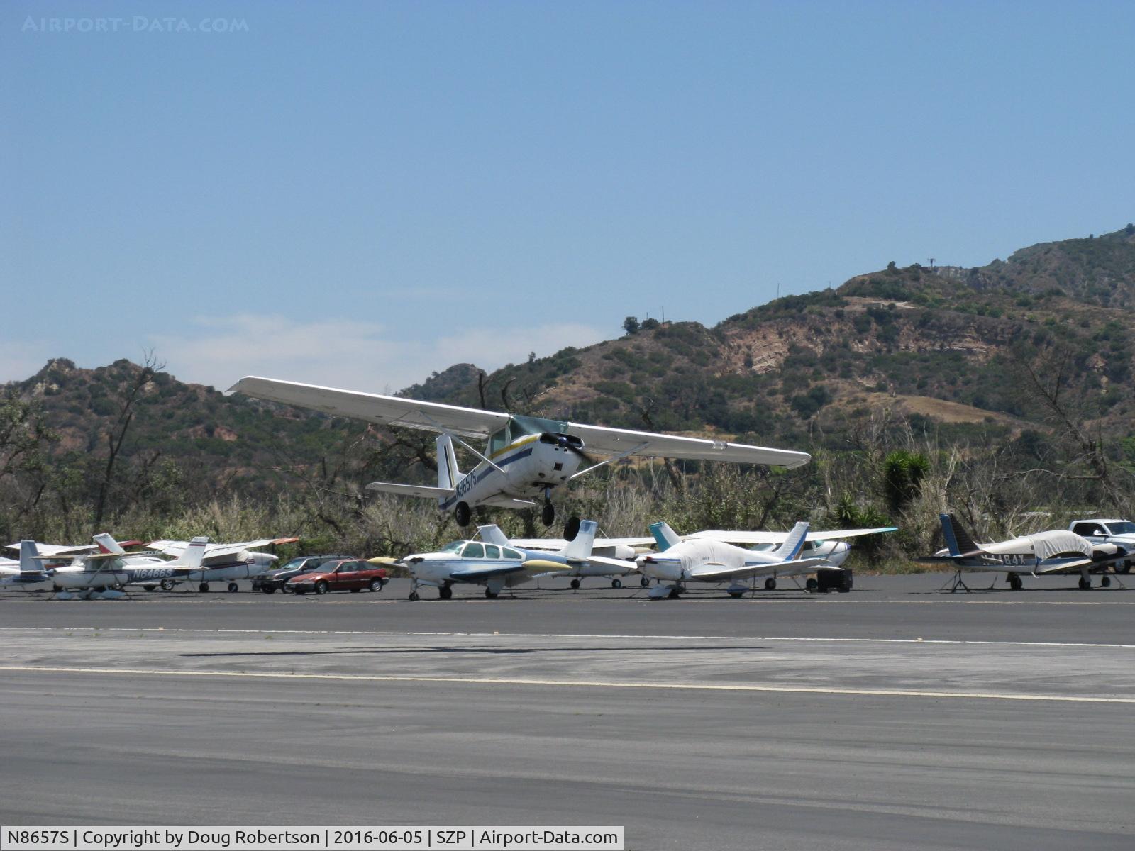 N8657S, 1965 Cessna 150F C/N 15061957, 1965 Cessna 150F, Continental O-200 100 Hp, takeoff climb Rwy 22