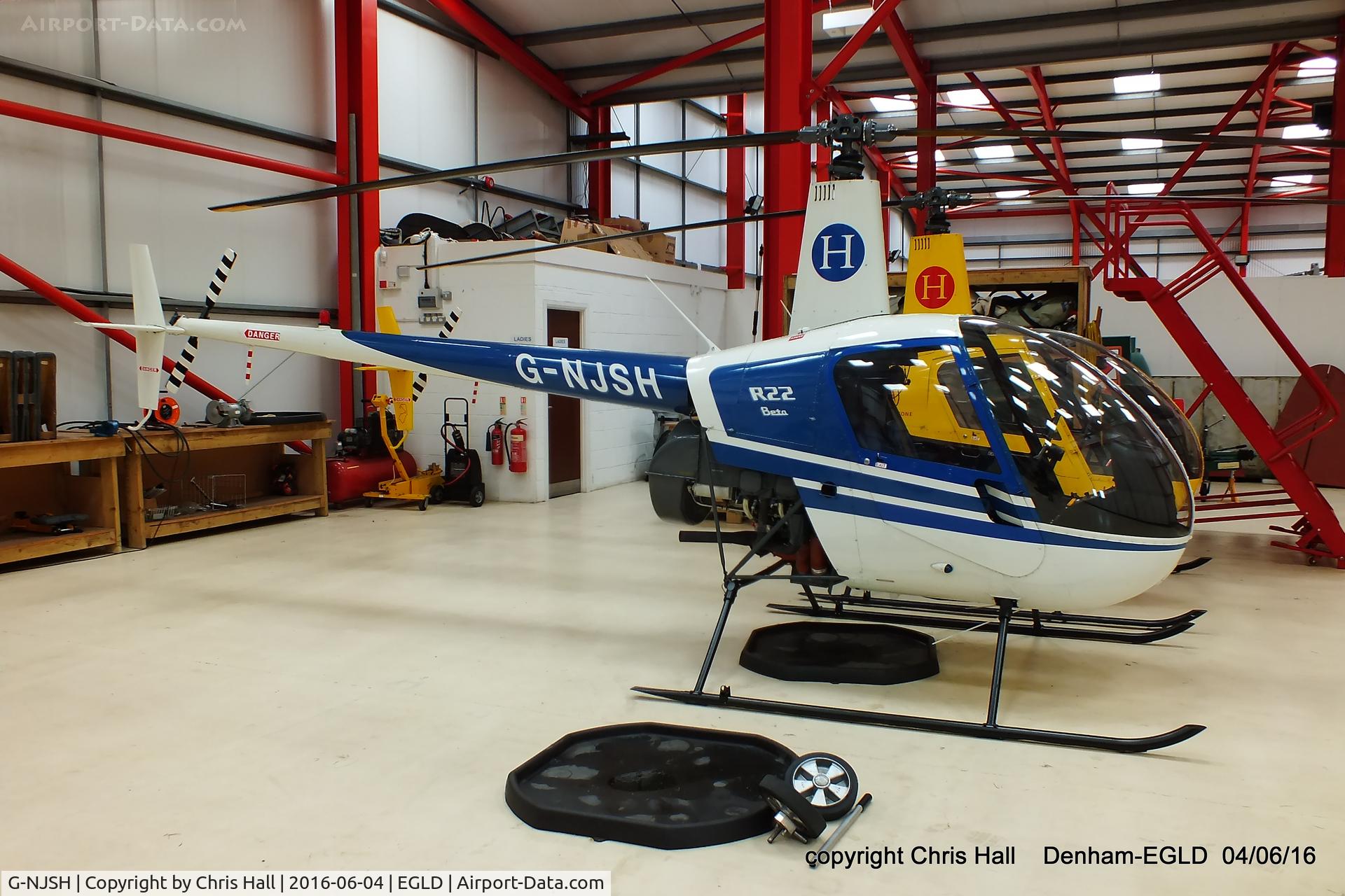 G-NJSH, 1988 Robinson R22 Beta C/N 0780, at Denham