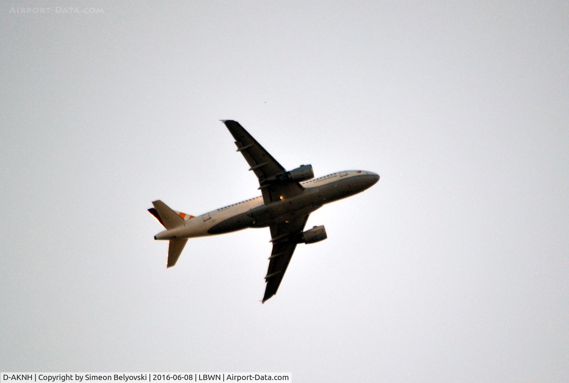 D-AKNH, 1998 Airbus A319-112 C/N 794, Taking off Varna to Berlin Tegel