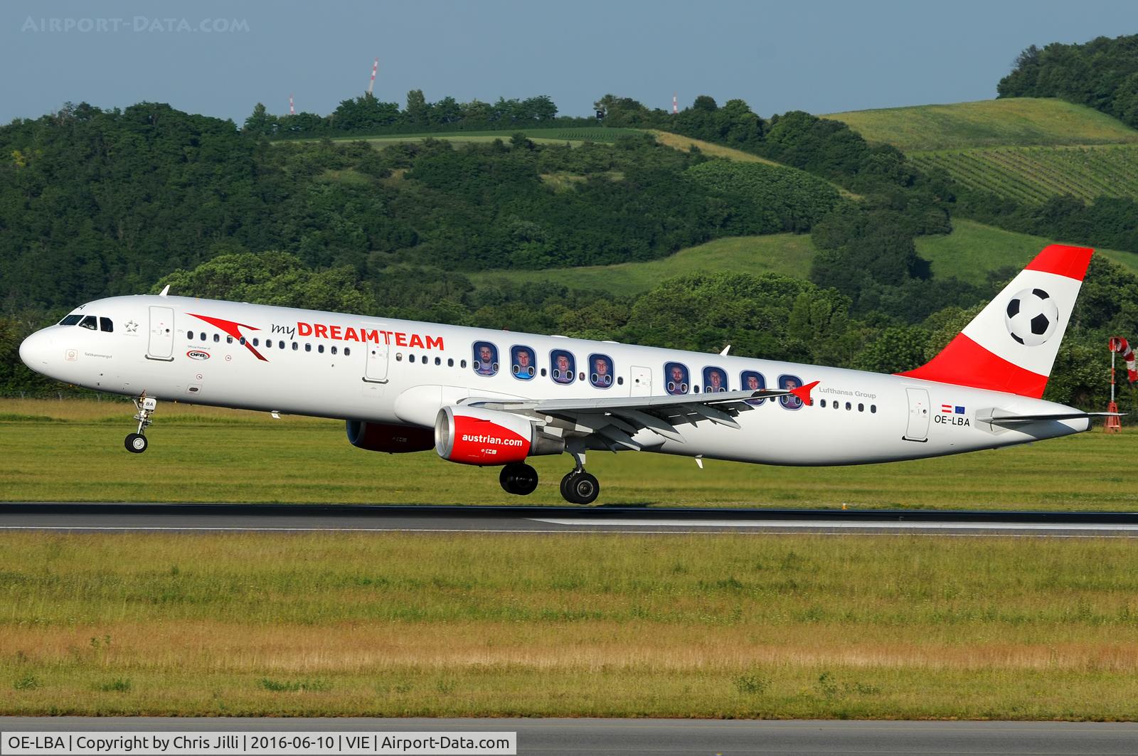 OE-LBA, 1995 Airbus A321-111 C/N 552, Austrian Airlines