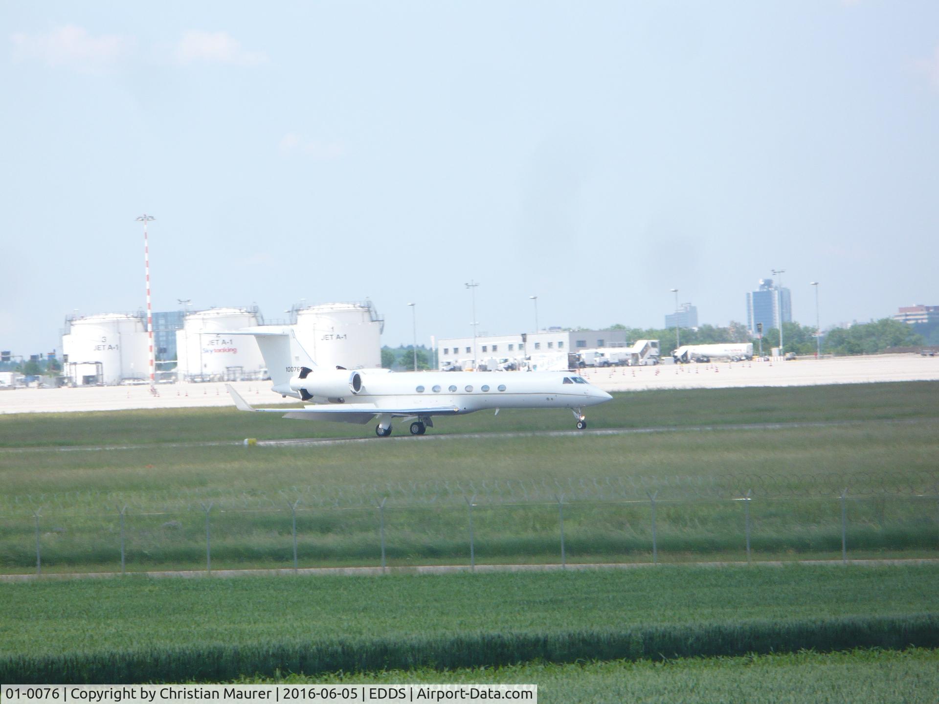 01-0076, 2001 Gulfstream Aerospace C-37A (G-V) C/N 645, USAF Gulfstream C-37A 