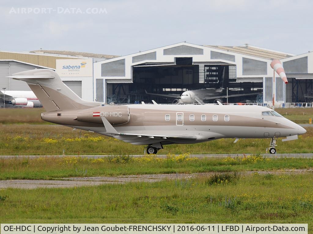 OE-HDC, 2011 Bombardier Challenger 300 (BD-100-1A10) C/N 20310, Amira Air for Eurofoot 2016 to stand Kilo 1
