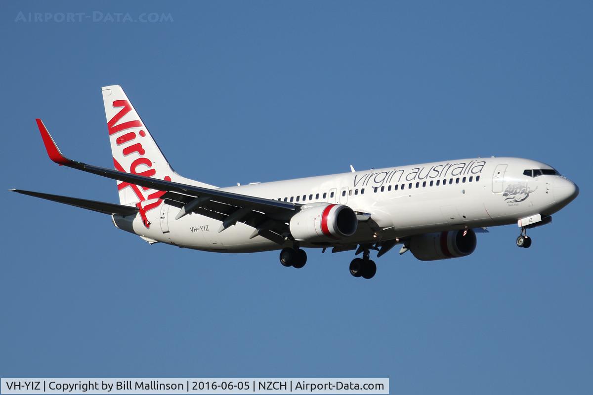VH-YIZ, 2014 Boeing 737-8FE C/N 40702, as VA126