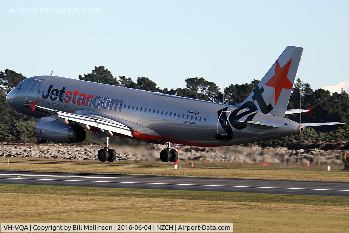 VH-VQA, 2009 Airbus A320-232 C/N 3783, JQ229 from AKL