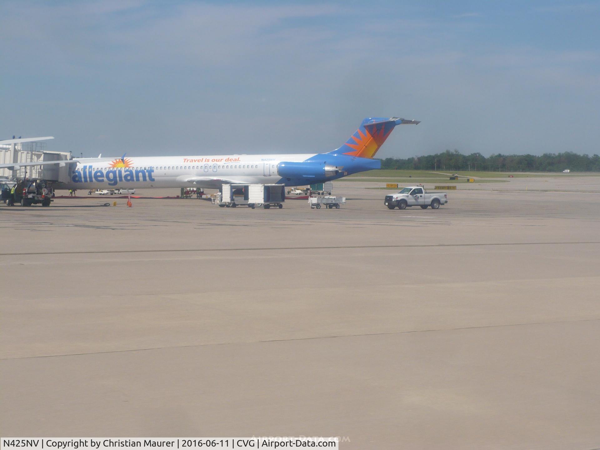 N425NV, 1986 McDonnell Douglas MD-82 (DC-9-82) C/N 49438, Mcdonnell Douglas MD-82
