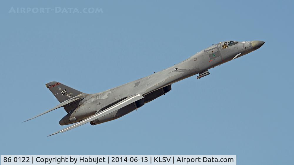 86-0122, 1986 Rockwell B-1B Lancer C/N 82, Flying during the ME phase of Weapons School at Nellis AFB.