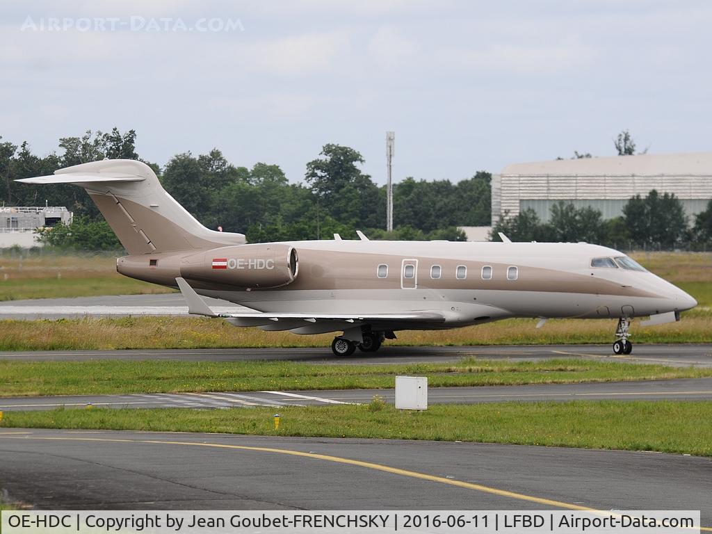 OE-HDC, 2011 Bombardier Challenger 300 (BD-100-1A10) C/N 20310, Amira Air for Eurofoot 2016 to stand Kilo 1