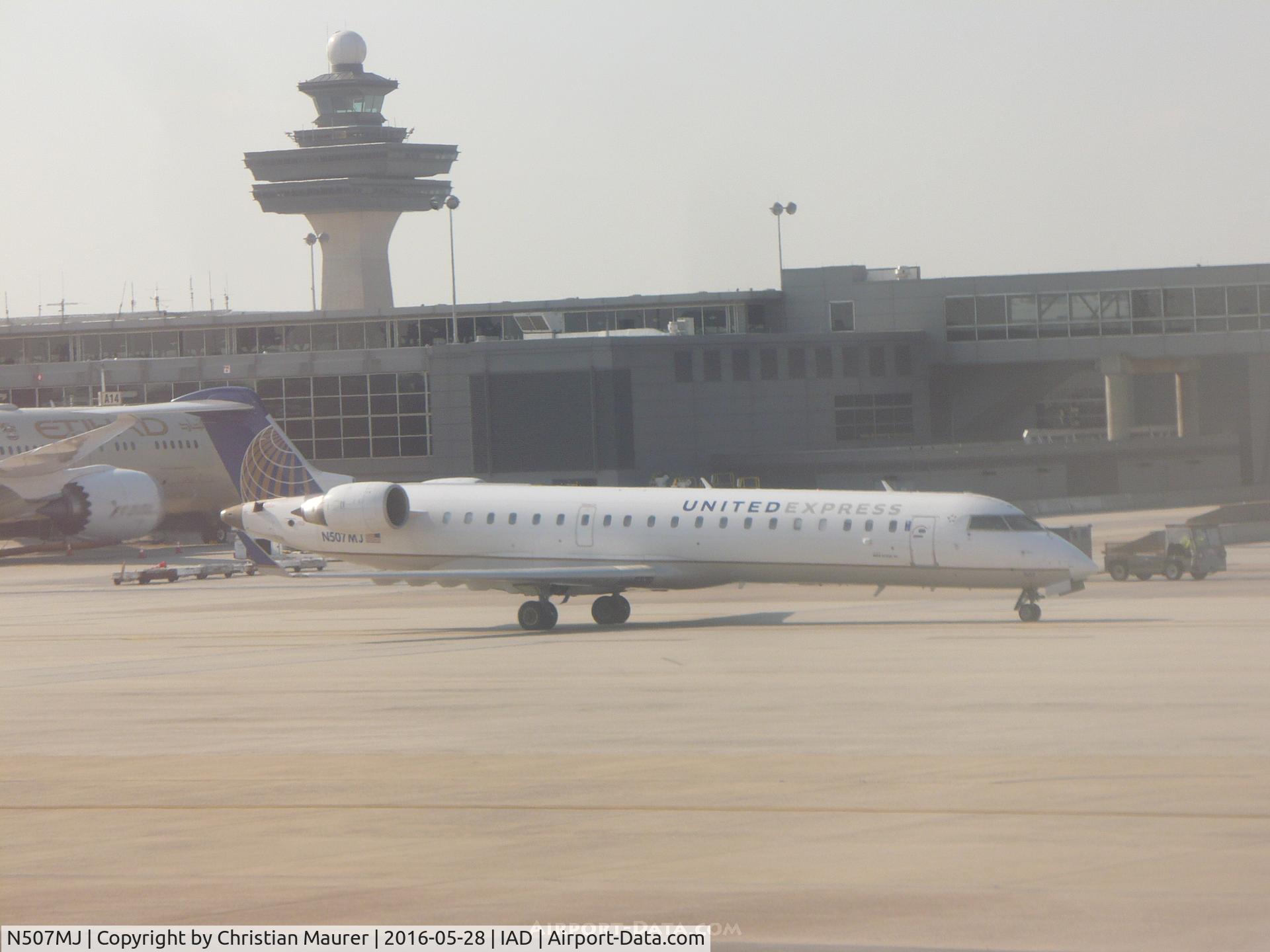 N507MJ, 2003 Bombardier CRJ-701 (CL-600-2C10) Regional Jet C/N 10017, Mesa CR7