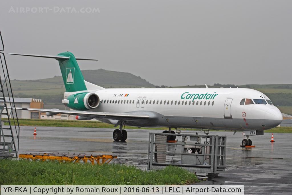 YR-FKA, 1991 Fokker 100 (F-28-0100) C/N 11340, Parked