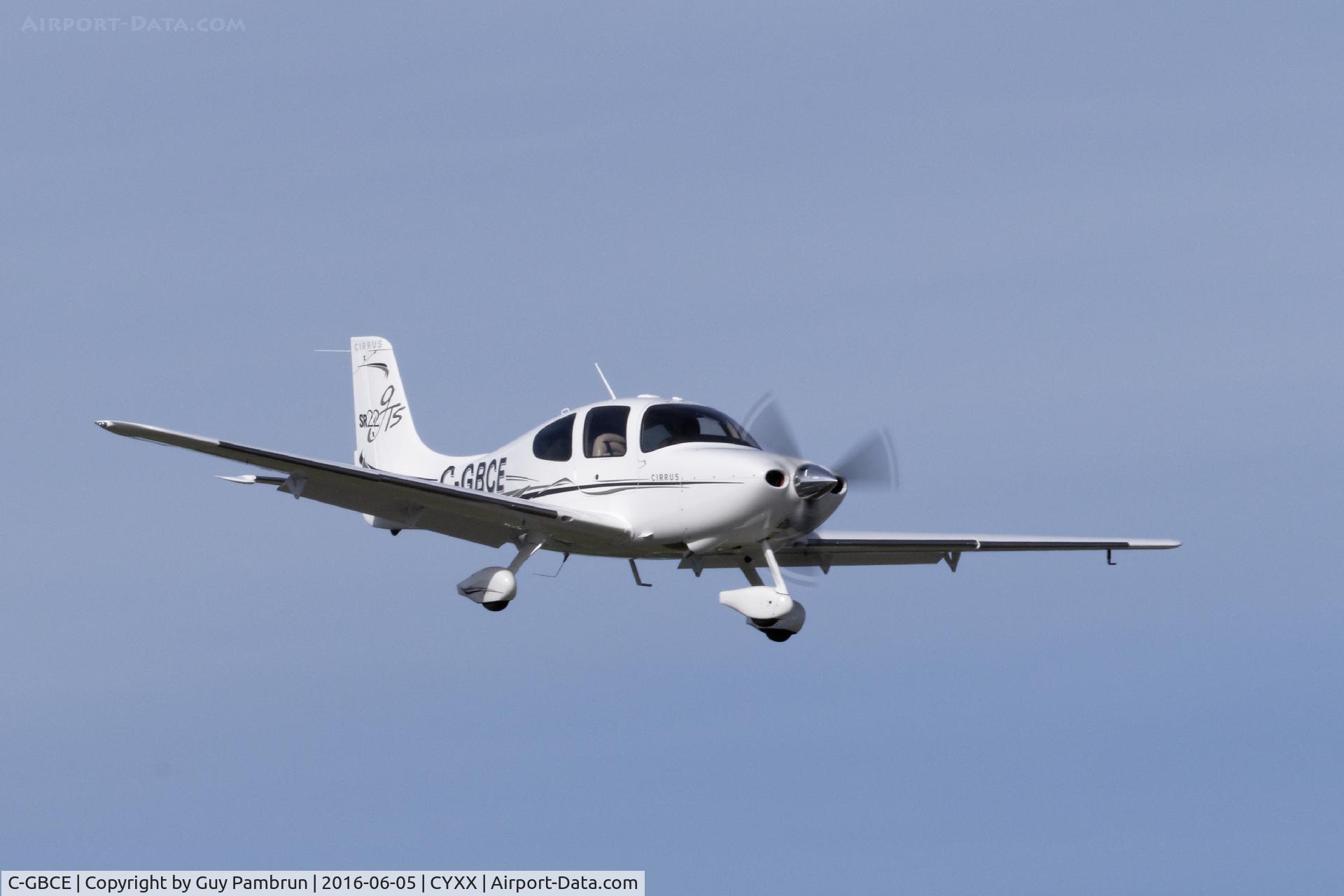 C-GBCE, 2006 Cirrus SR22 GTS C/N 2197, Landing