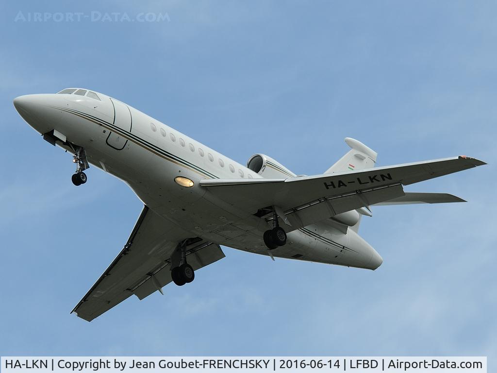 HA-LKN, 2005 Dassault Falcon 900EX C/N 143, Air Invest Vagyonkezel landing runway 23 for Eurofoot 2016