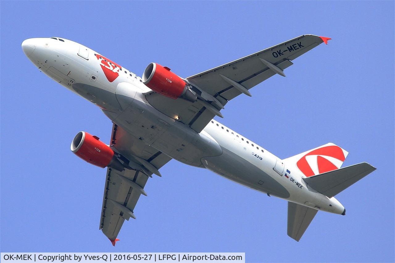 OK-MEK, 2007 Airbus A319-112 C/N 3043, Airbus A319-112, Take off rwy 27L, Roissy Charles De Gaulle airport (LFPG-CDG)
