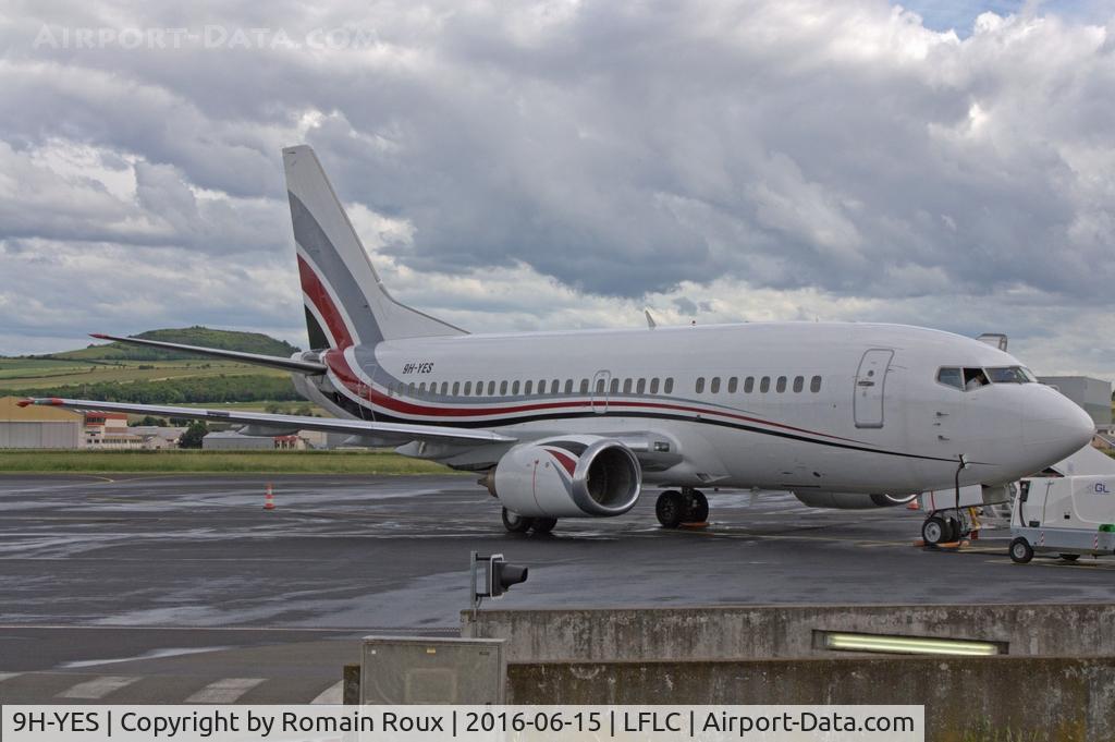 9H-YES, 1991 Boeing 737-5Q8 C/N 25167, Parked
