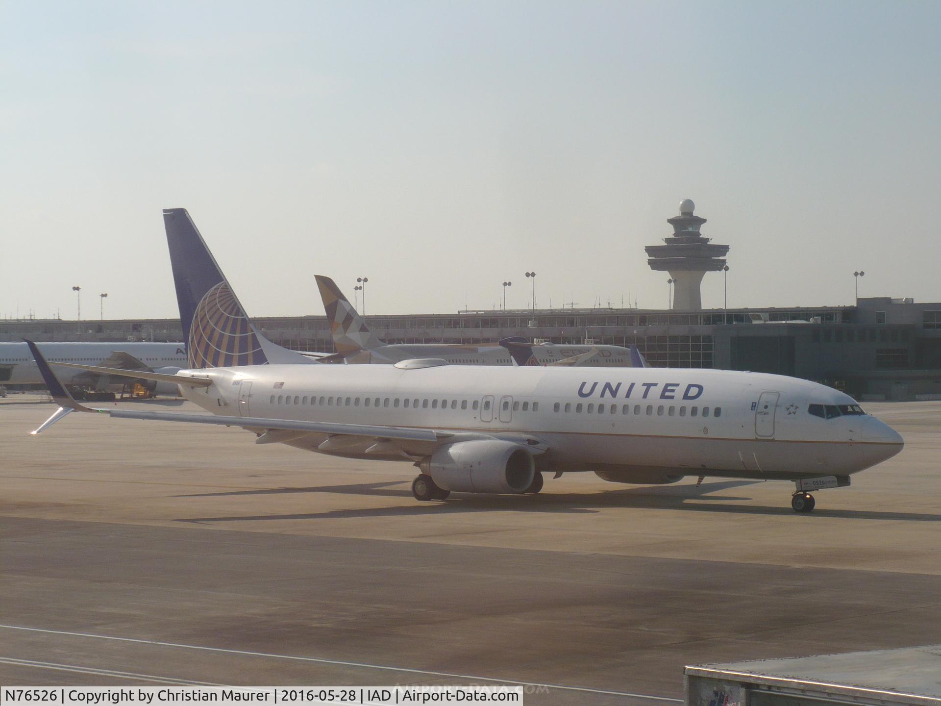 N76526, 2010 Boeing 737-824 C/N 38700, UA Boeing 737-824