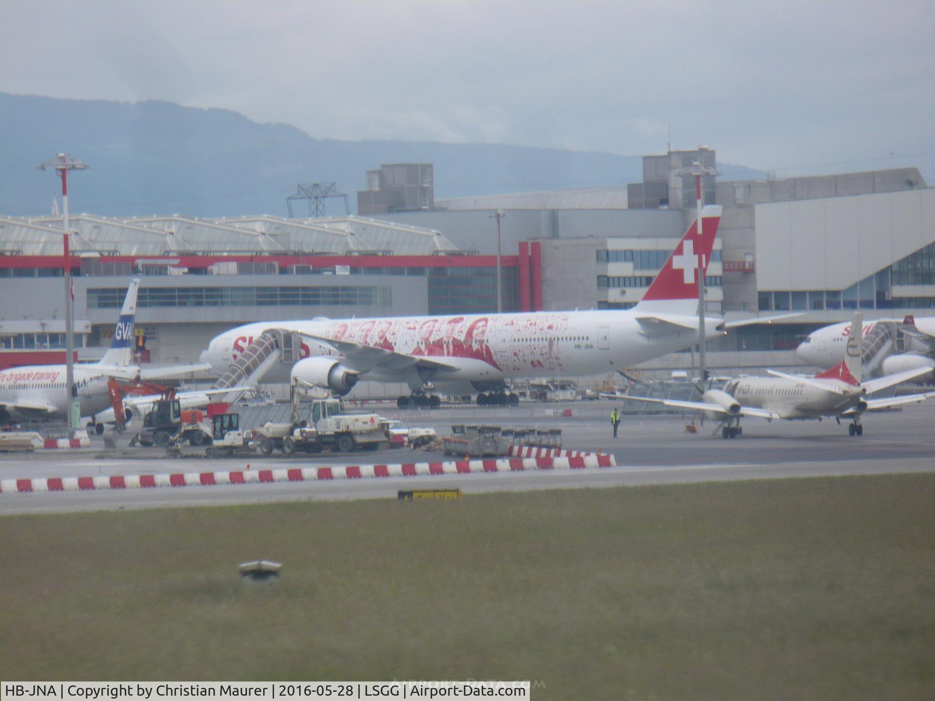 HB-JNA, 2015 Boeing 777-3DE/ER C/N 44582, Swiss 777-300