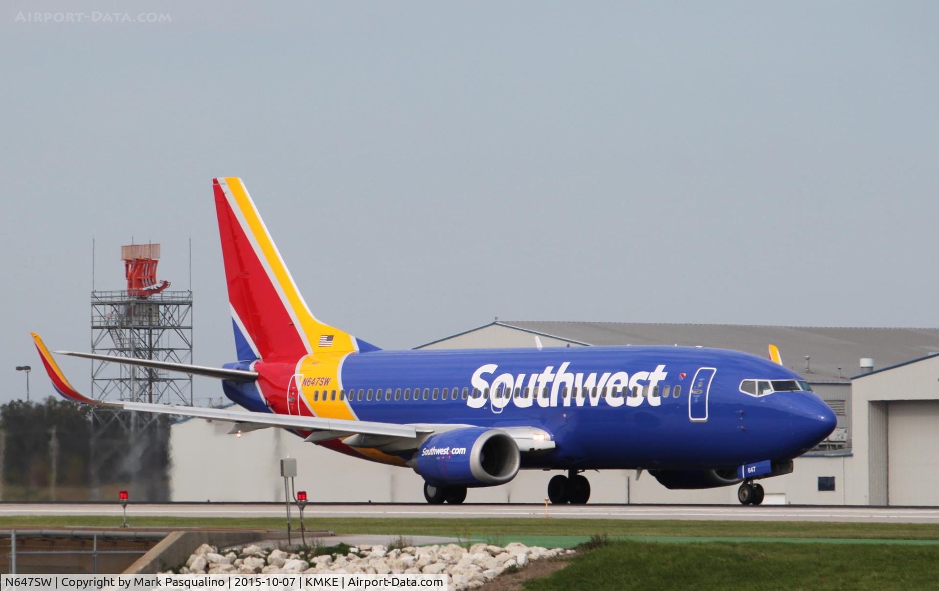 N647SW, 1997 Boeing 737-3H4 C/N 27717, Boeing 737-300