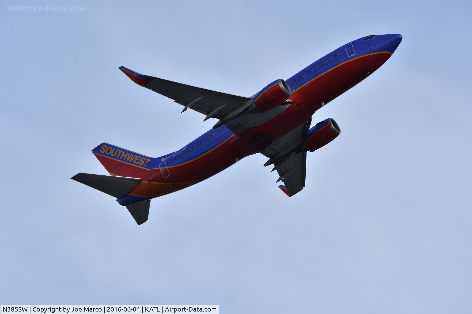 N385SW, 1994 Boeing 737-3H4 C/N 26600, N385SW